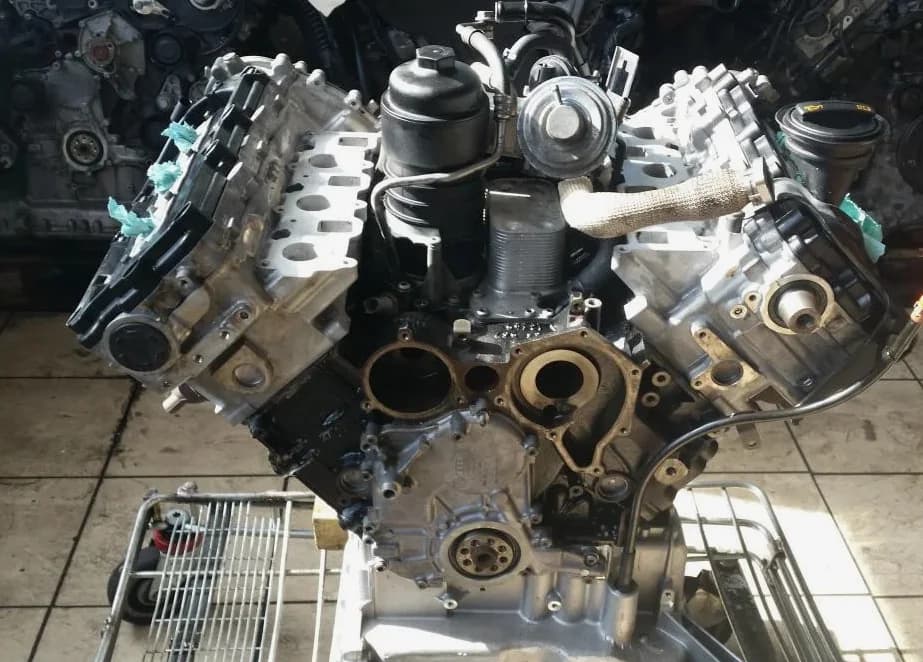 Bloc Moteur Audi Q7 3 0 Tdi Bug