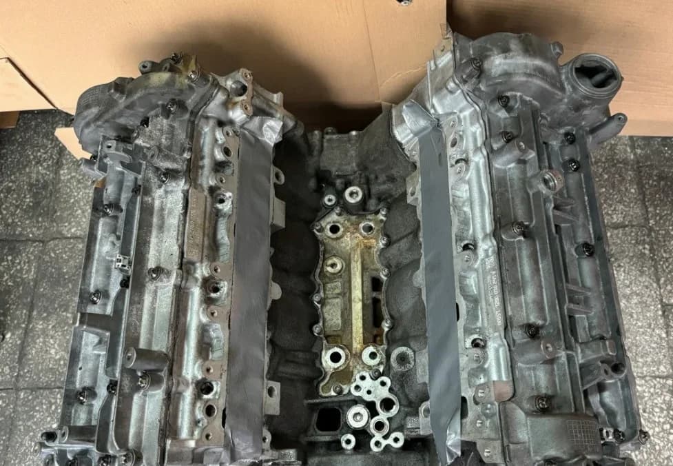 Pièce de réemploi Bloc Moteur Nu Culasse Mercedes 3 0cdi V6 Blutec 642896