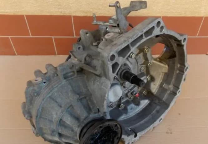 Pièce de réemploi Boite De Vitesses Volkswagen Golf V 1 9 Tdi Gqq