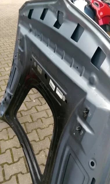 Capot Bmw I8 — occasion contrôlée