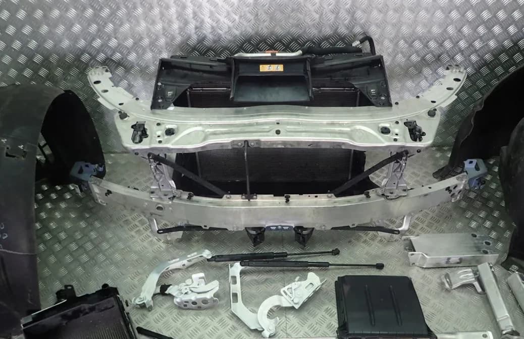 Pièce de réemploi Face Avant ComplèTe Mercedes Benz C W205 6 3 Amg Coupe Cabrio