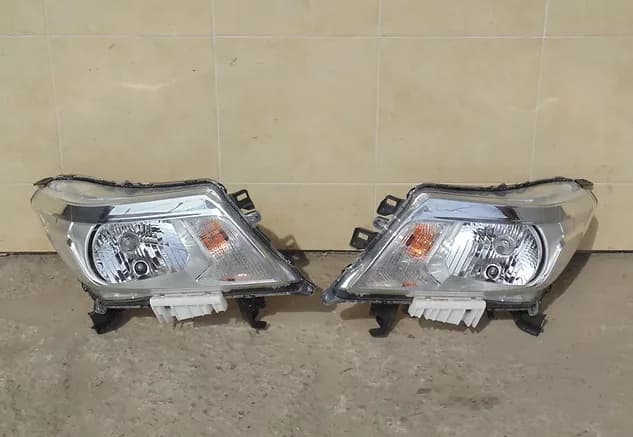 Face avant complete Nissan Navara — photo 2
