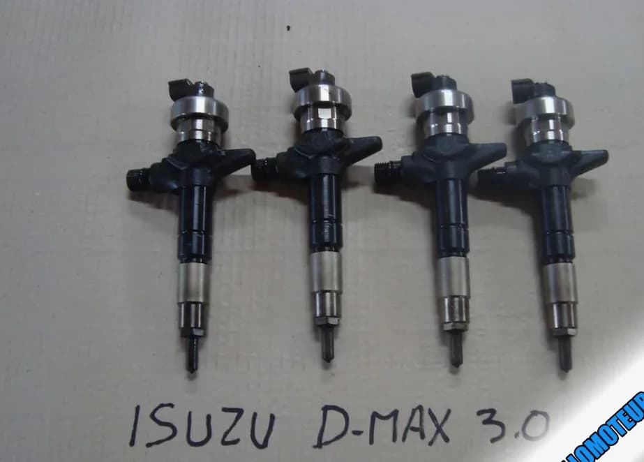 Injecteurs Isuzu 8 98011604 0