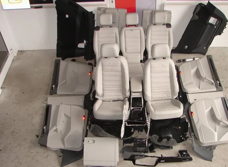 Pièce de réemploi Interieur Complet Vw Touran Iii