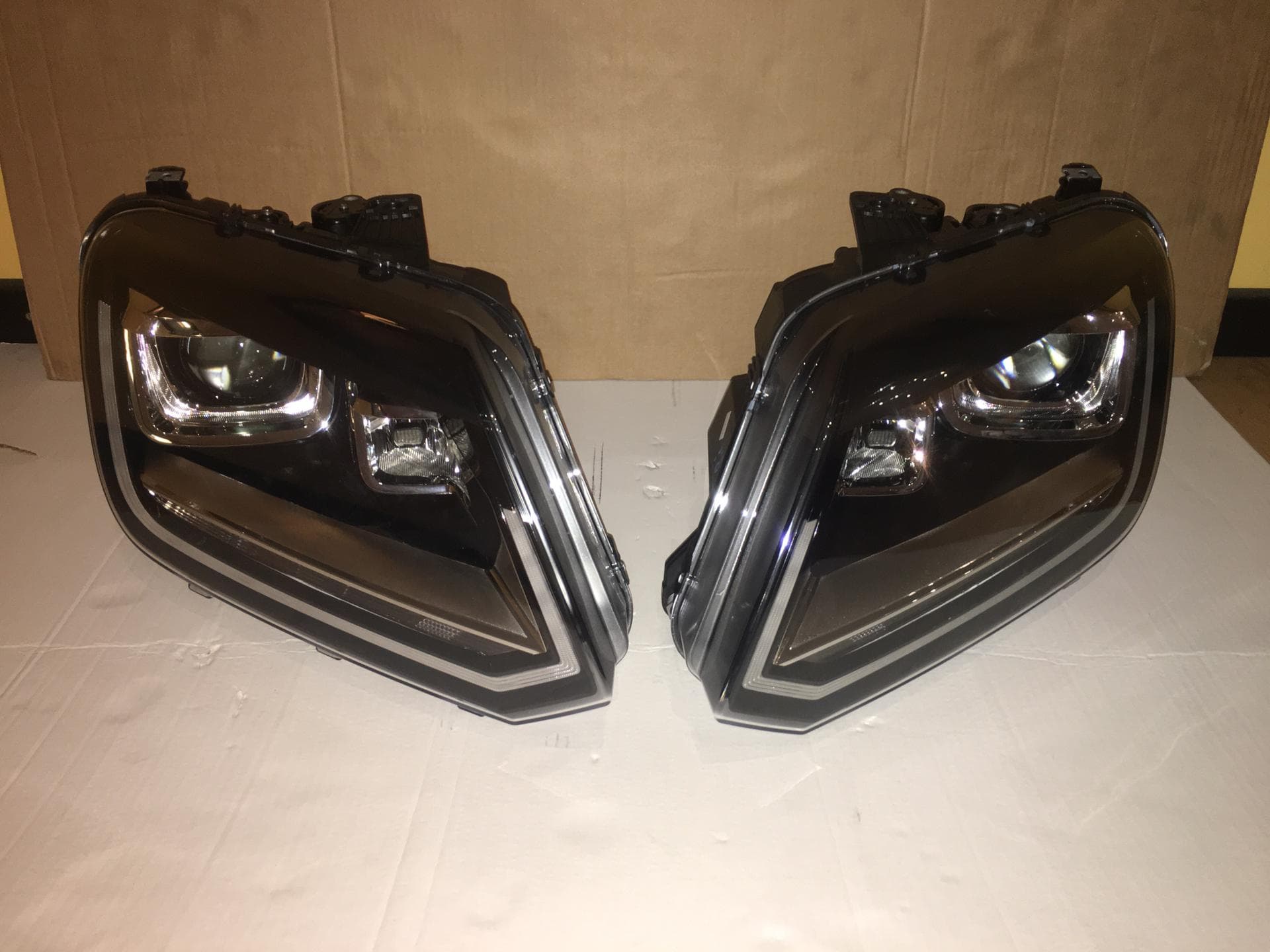 Kit phares Xenon LED VW Amarok facelift — photo 3