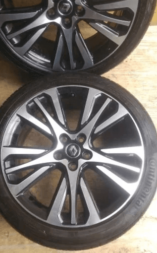 Lot 4 jantes + pneus Renault Talisman — photo 1