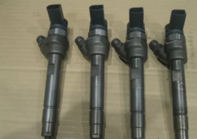 Lot De 4 Injecteurs Bmw F10 F20 F30 F25 2 0d 184cv
