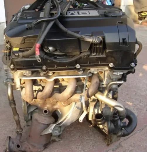 Moteur complet BMW Serie 3 E90 320i 2.0 essence 150 cv — photo 2
