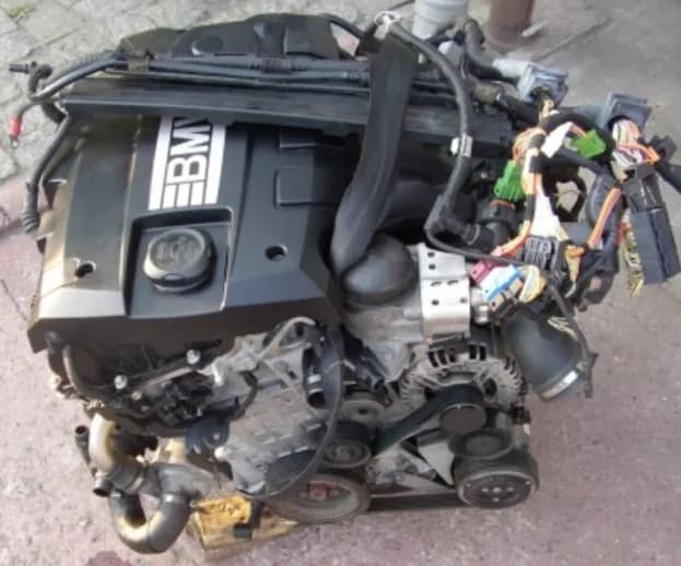 Moteur complet BMW Serie 3 E90 320i 2.0 essence 150 cv — photo 3