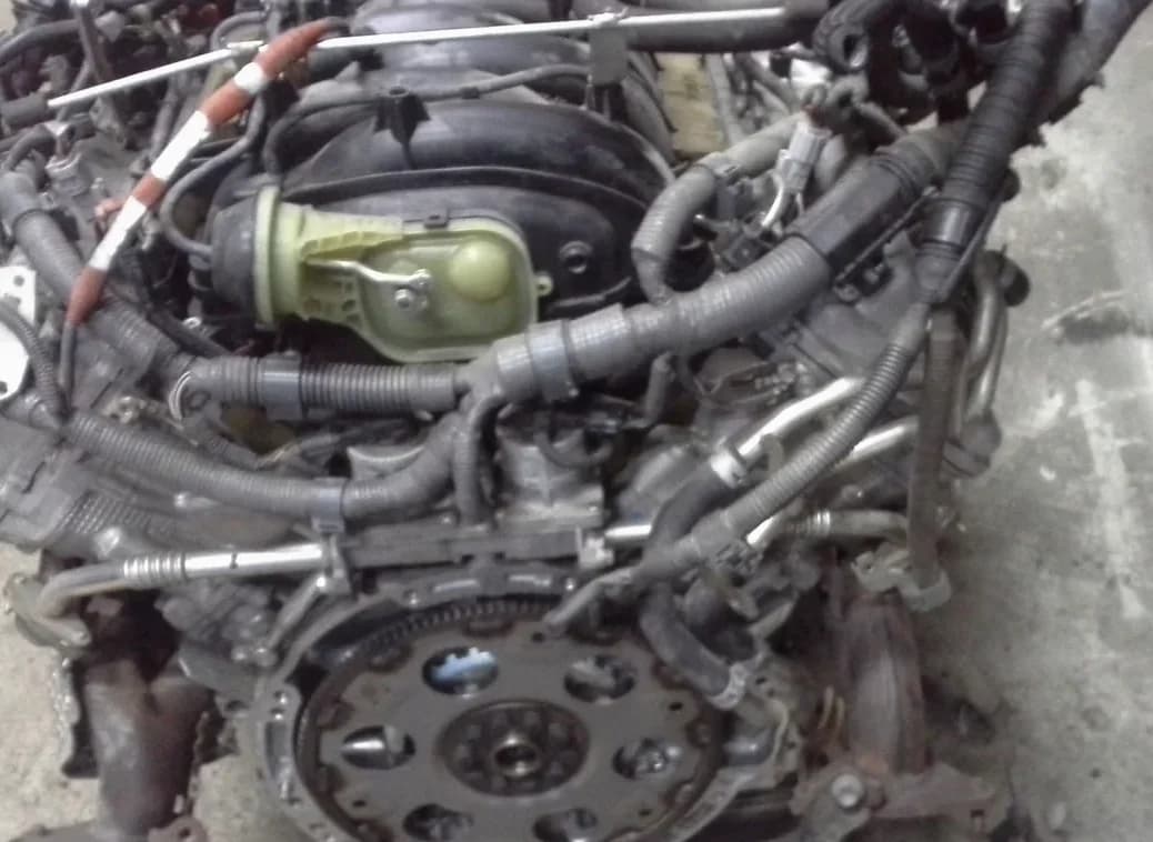 Pièce de réemploi Moteur Complet Land Cruiser 200 Phase 2 5 7 V8
