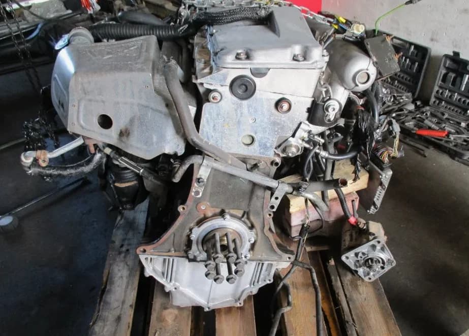 Moteur Complet Land Rover Discovery 2 5 Td5 Ii