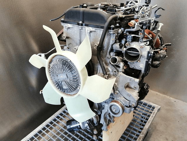Moteur complet Mitsubishi L200 2.4 DI-D — photo 2