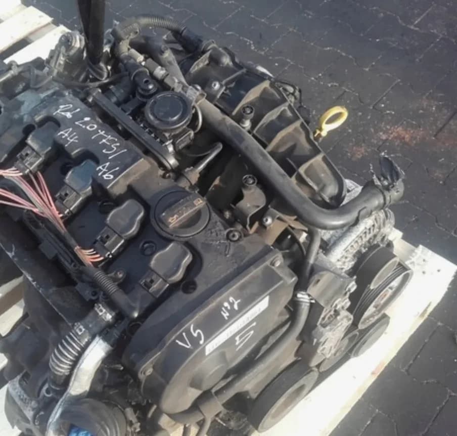 Pièce de réemploi Moteur Complet Vw Audi 2 0 Bwt