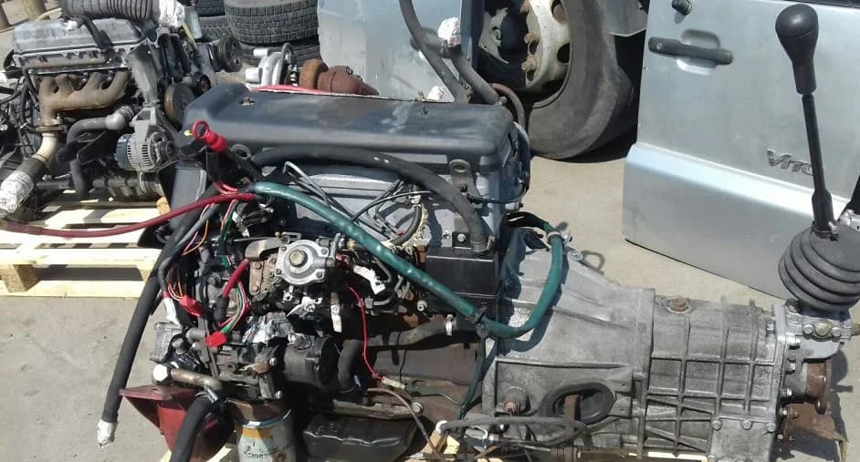 Moteur Complet + Boite Iveco Daily 2.8L 8140.23
