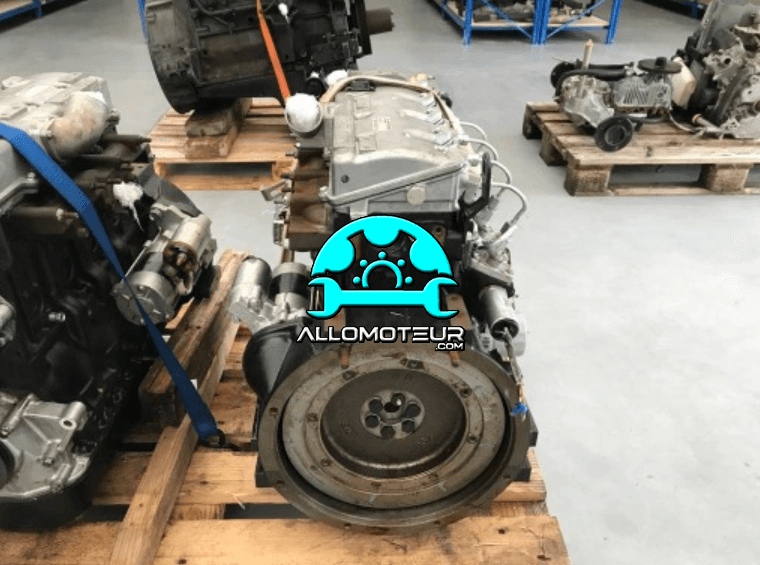 Moteur complet ISUZU 4LE2