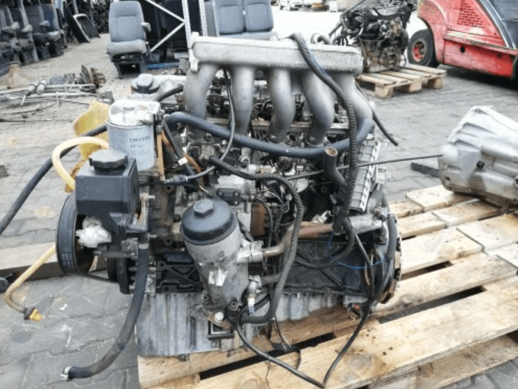 Moteur complet Mercedes - Benz SPRINTER 2.9 TD