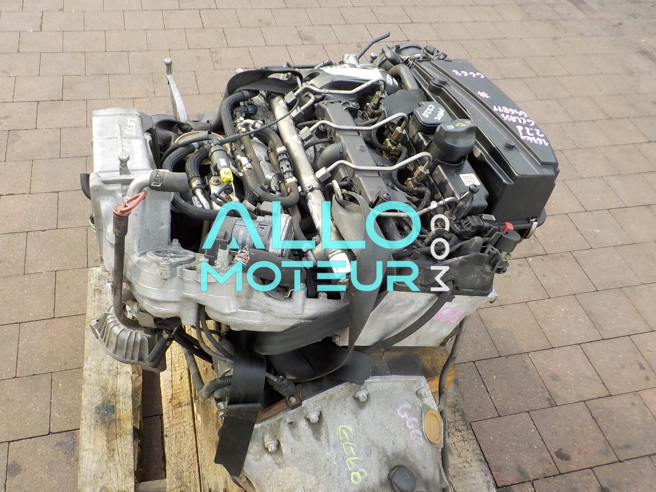 Moteur complet Mercedes W204 Classe C 2.2 CDI 136cv OM646811