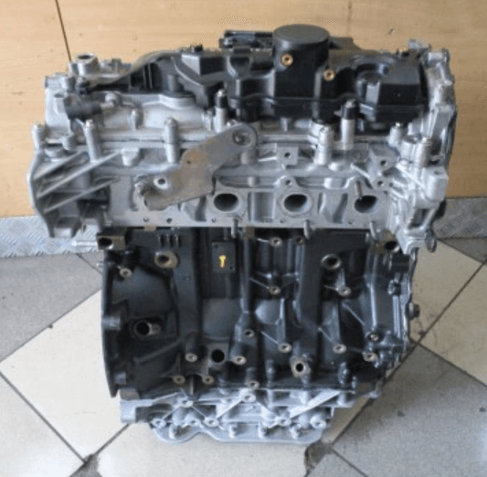 Bloc moteur nu culasse RENAULT NISSAN 2.0 DCi M9R832