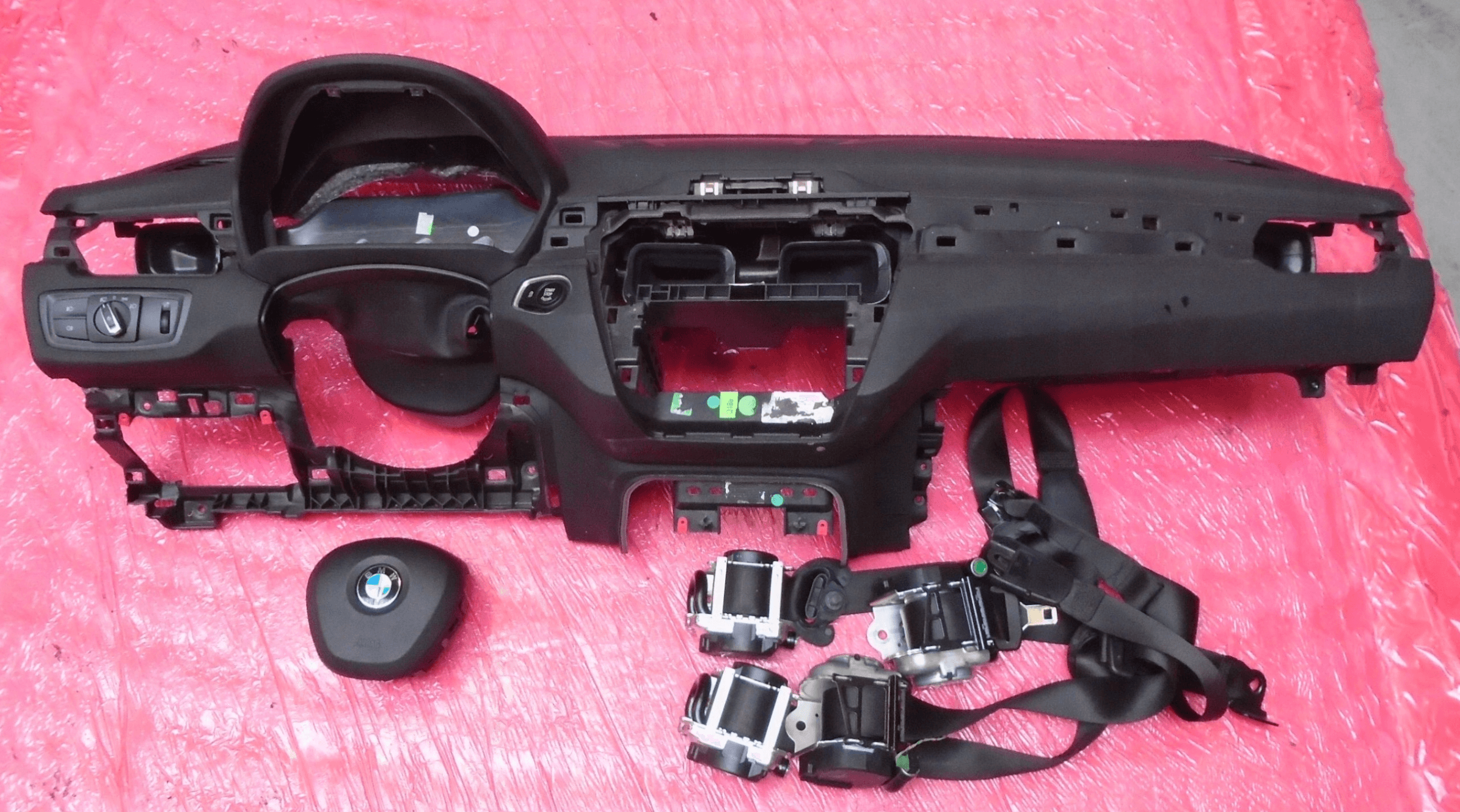 Tableau de bord complet BMW X1 F48