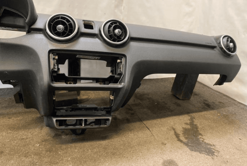 Tableau de bord complet Audi A1 — photo 3
