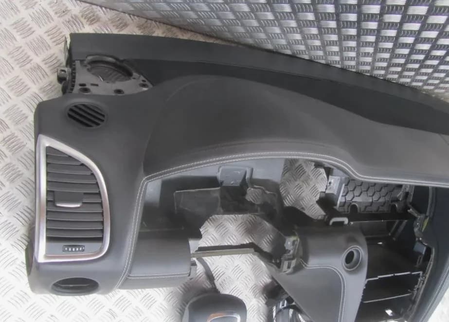 Tableau De Bord Complet Audi Q7
