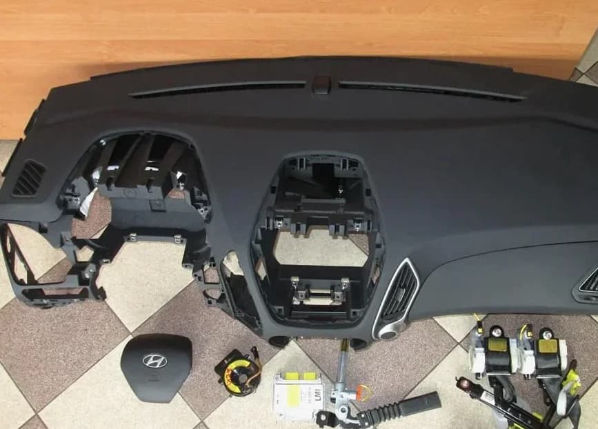 Pièce de réemploi Tableau De Bord Complet Hyundai Ix35