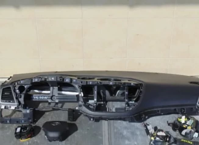 Pièce de réemploi Tableau De Bord Complet Hyundai Tucson 2017