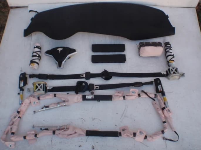 Tableau de bord complet Tesla Model X