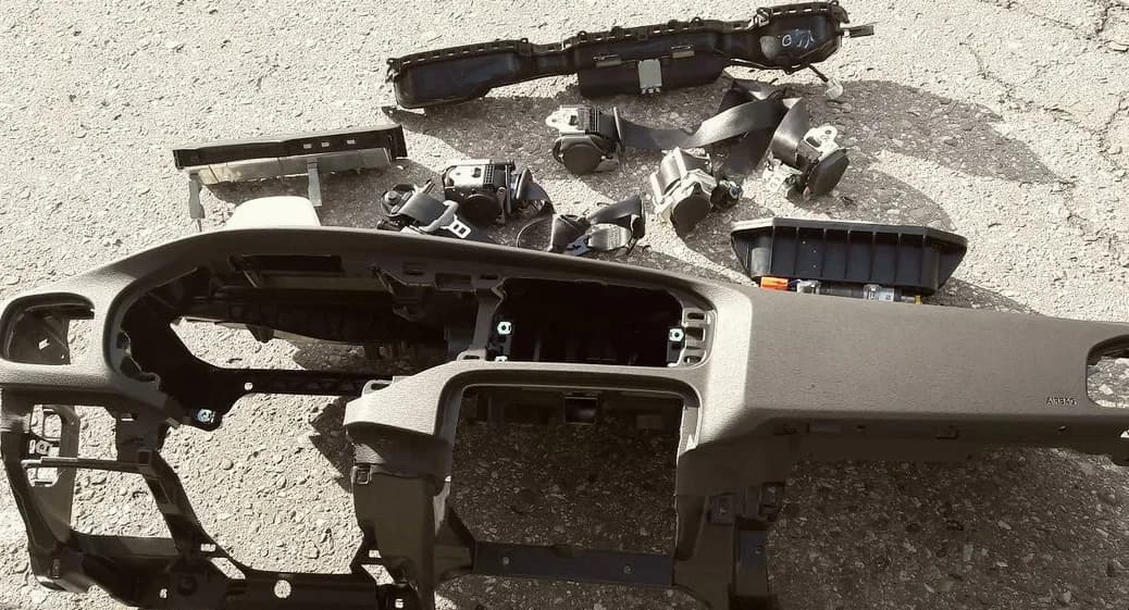 Pièce de réemploi Tableau De Bord Complet Volvo Xc40