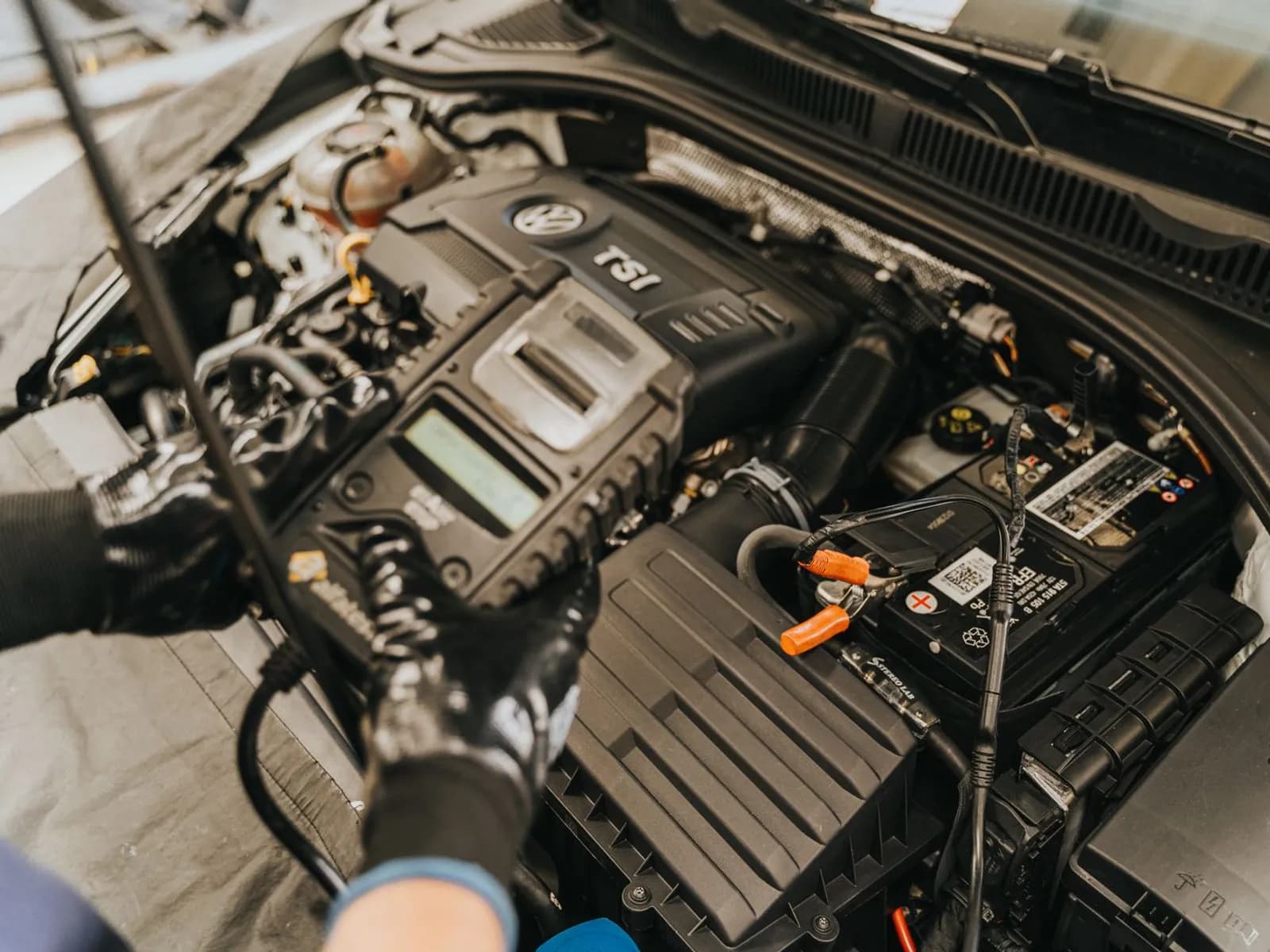 L'espace de démontage — atelier Garage Cessin