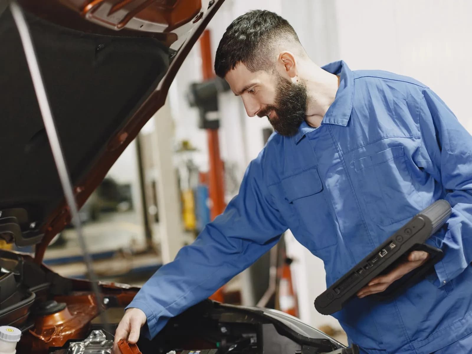 L'espace de démontage — atelier Garage Toto