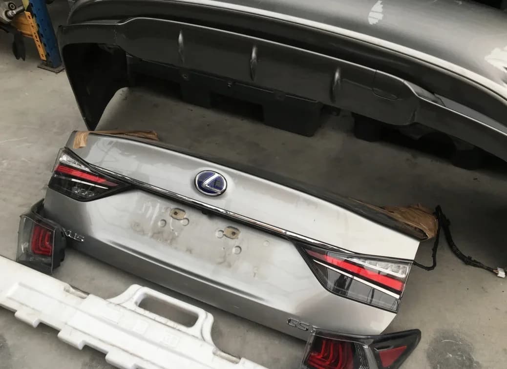 Pièce de réemploi Face ArrièRe ComplèTe Lexus Gs 300h
