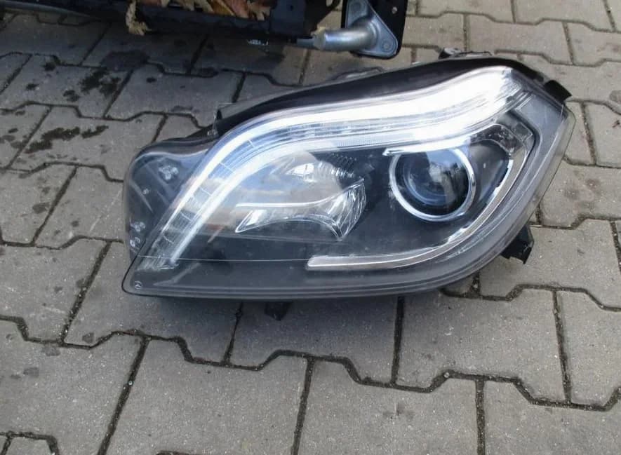 Pièce de réemploi Face Avant Complete Mercedes Gl166 Amg