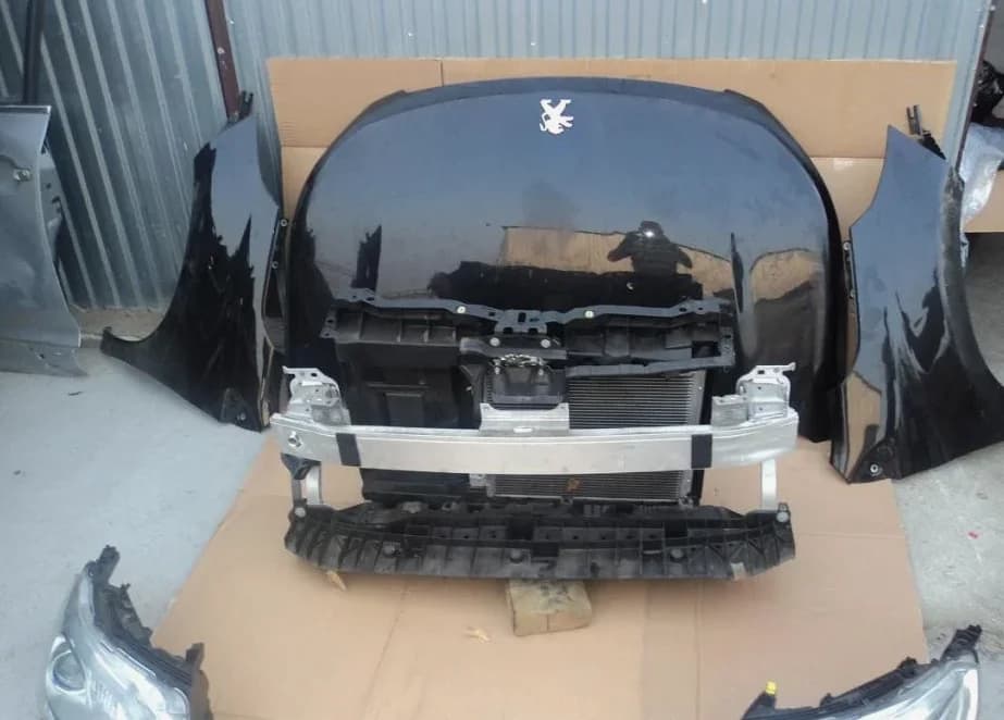 Pièce de réemploi Face Avant Complete Peugeot 2008