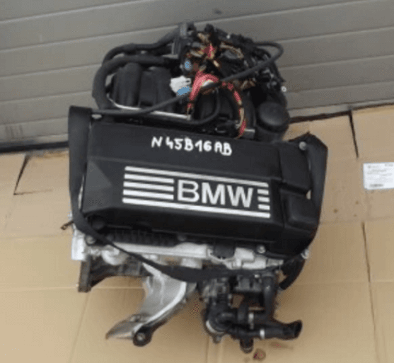 Moteur complet BMW Serie 1 E87 116i 115 cv — photo 1