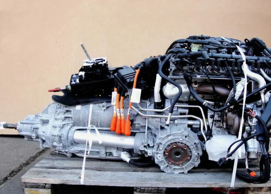 Moteur Complet Boite Audi Q5 2 0 Tfsi Hybrid