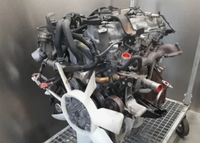 Moteur Complet Nissan Navara Pathfinder 2 5dci Yd25ddti