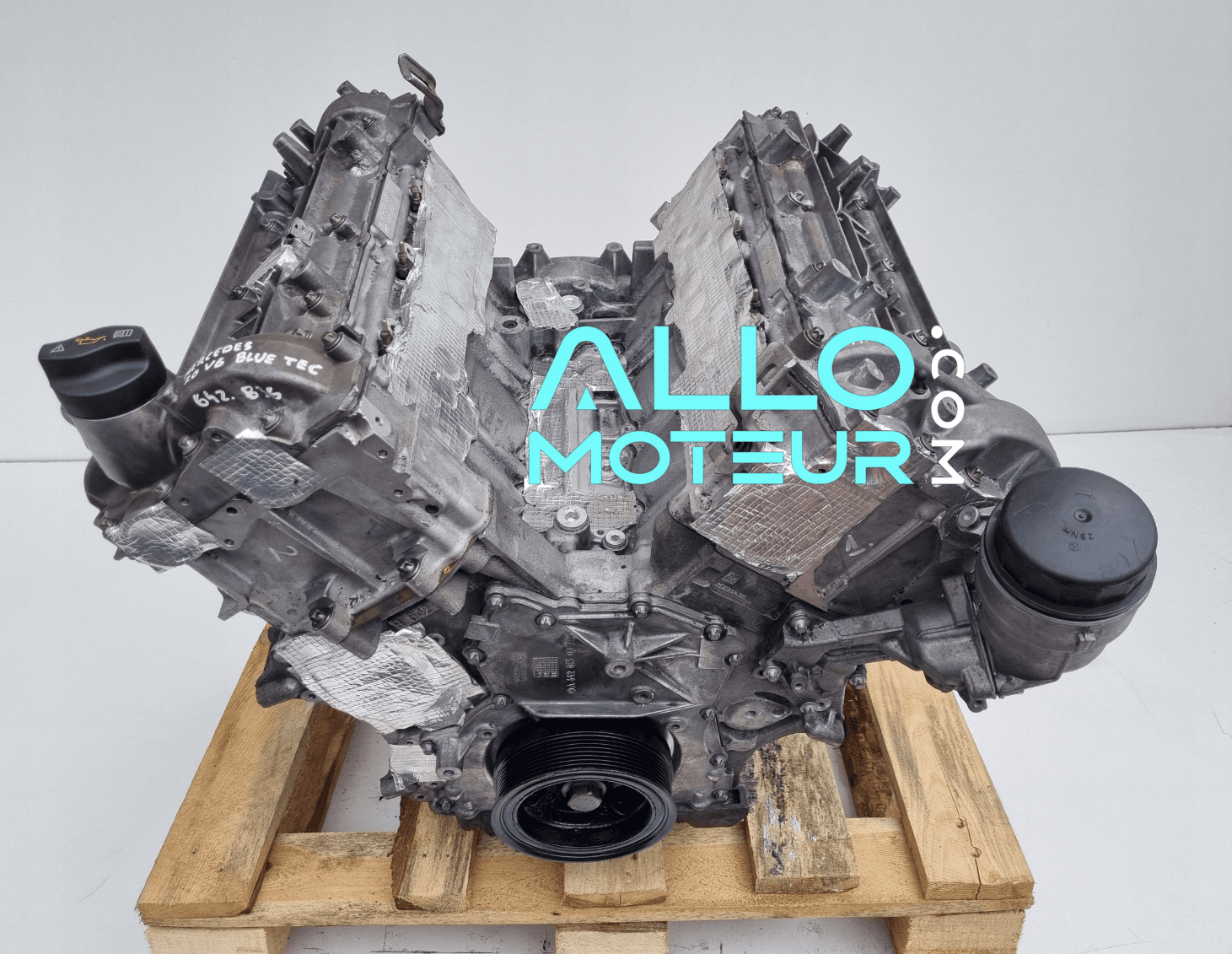 Bloc moteur nu culasse Mercedes E350 3.0 V6 CDI 642836