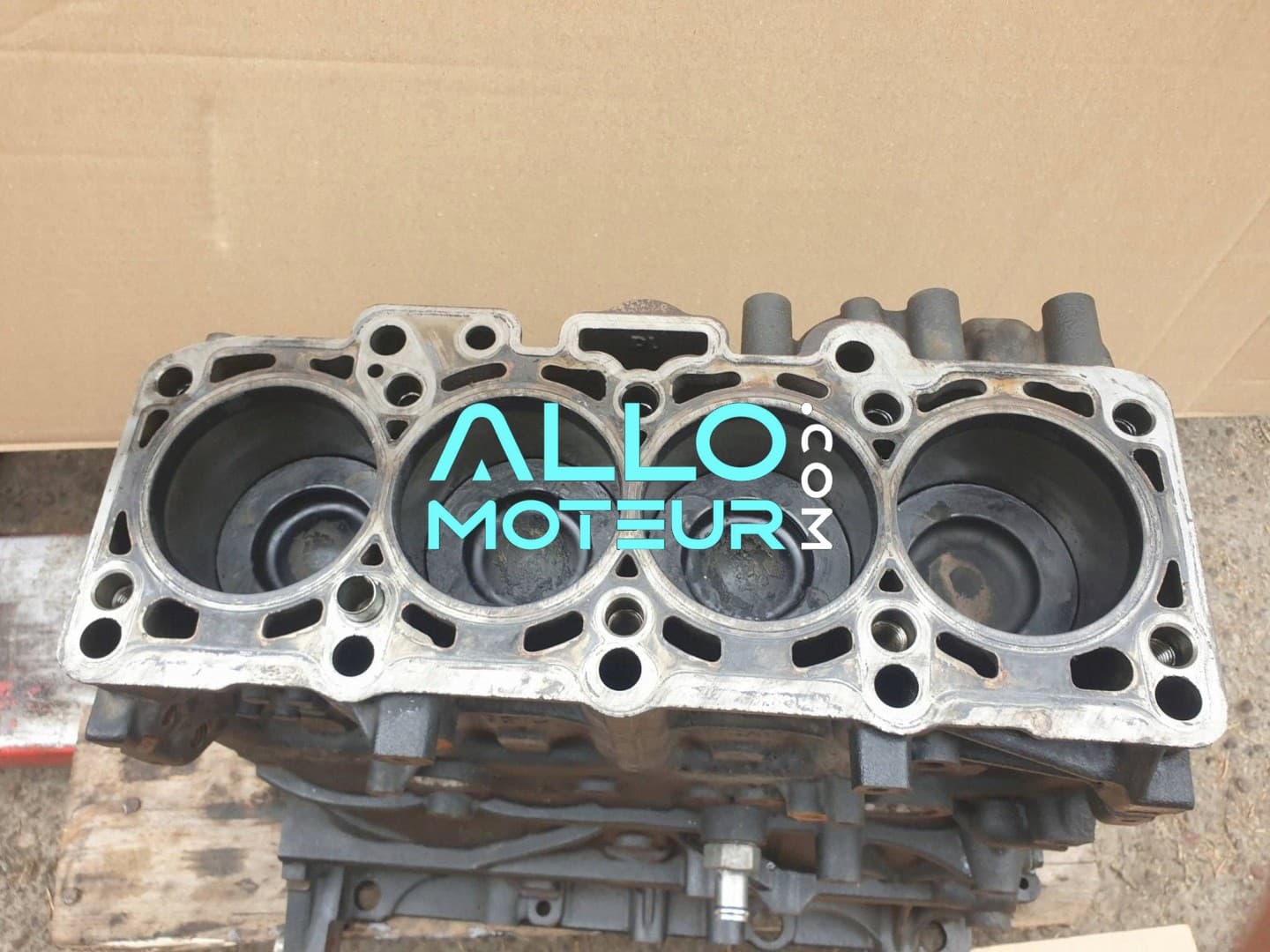 Bloc moteur nu VOLKSWAGEN SKODA SEAT 2.0 tdi 03L021CA