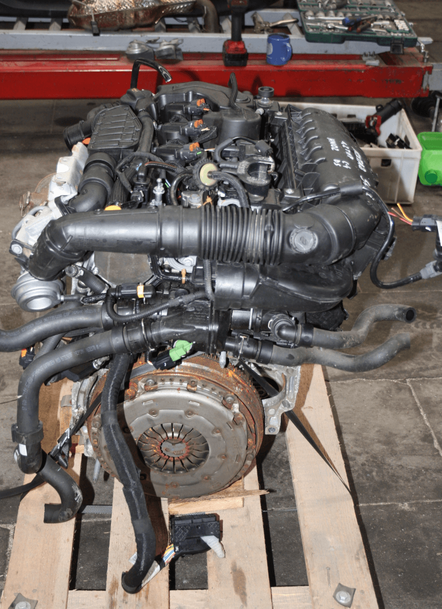 Moteur complet PEUGEOT 308 II 1.2 THP 130cv HN02