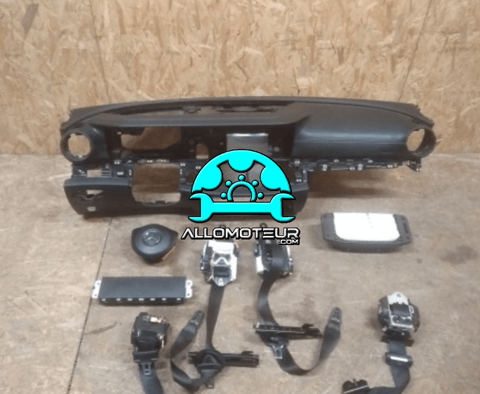 Tableau de bord complet Mercedes-Benz Classe E (W213)