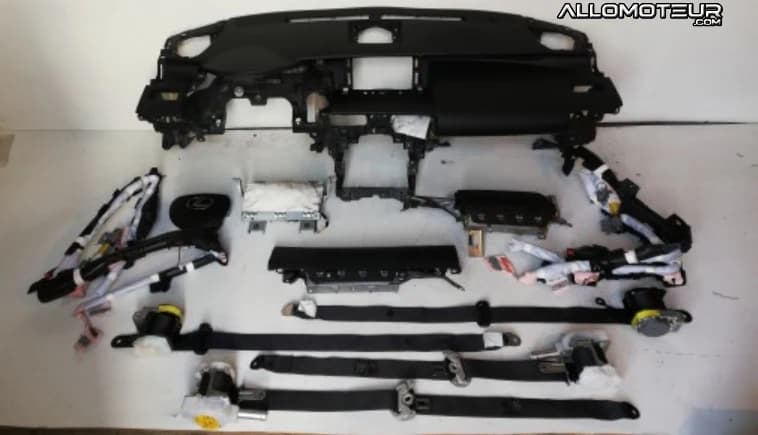 Tableau de bord LEXUS IS 250