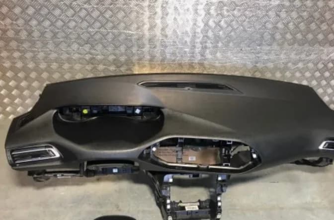 Tableau De Bord Complet Peugeot 308 T9 — occasion contrôlée