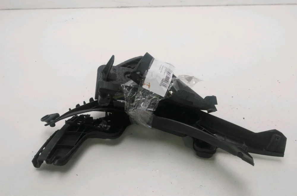 Absorbeur pare-choc arrière Audi A3 Décapotable (8P7) 1.2 tfsi (2010-2013) occasion