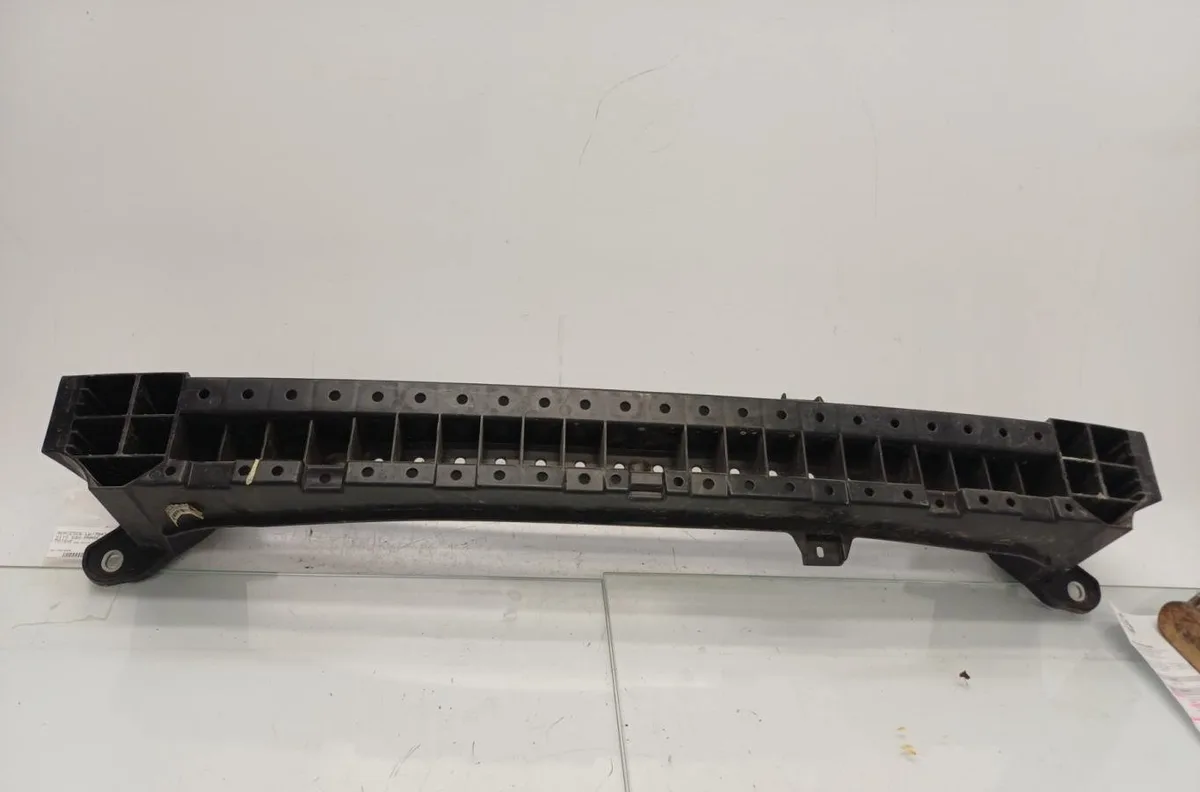 Absorbeur pare-choc arrière SUZUKI SWIFT 4 occasion