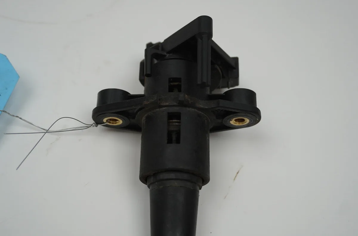 Actionneur serrure hayon Peugeot 107 (PM_, PN_) 1.0 (2005-2014) 3 portes occasion