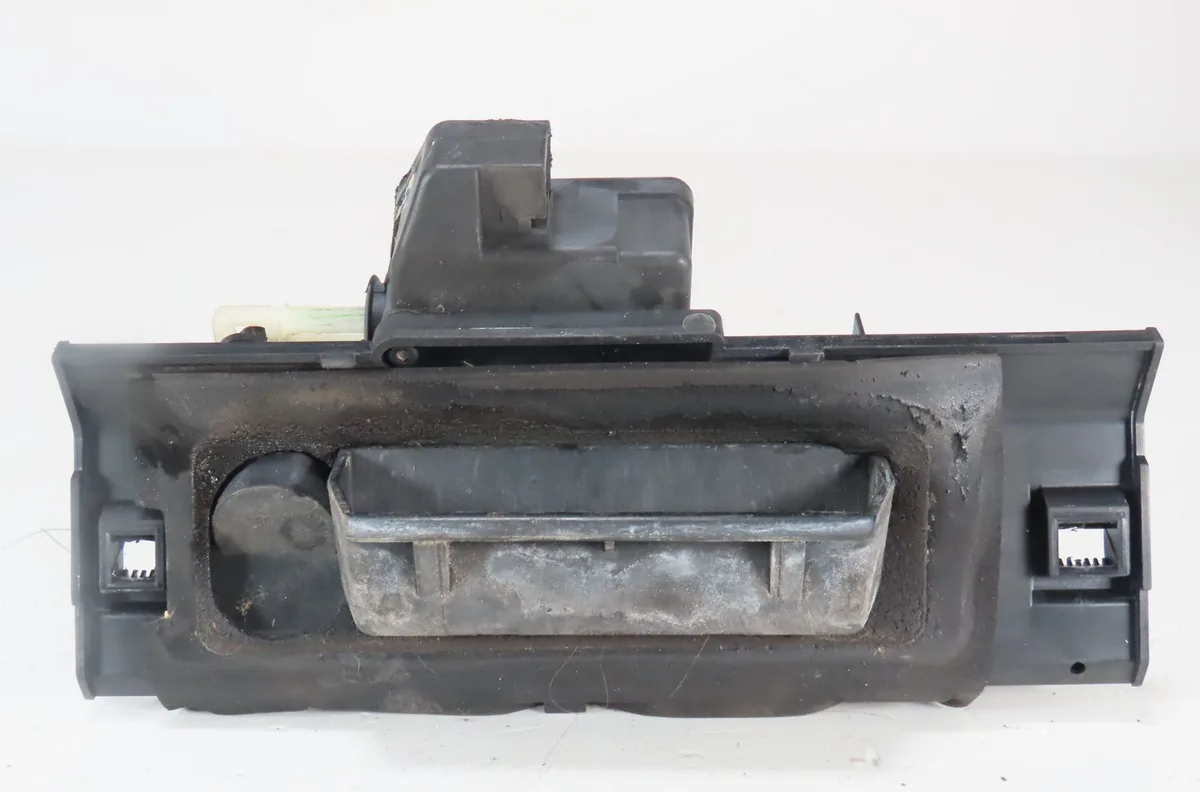 Actionneur serrure hayon Peugeot 206 3-5 portes (2A-C) 1.9 d (1998-2001) 5 portes occasion