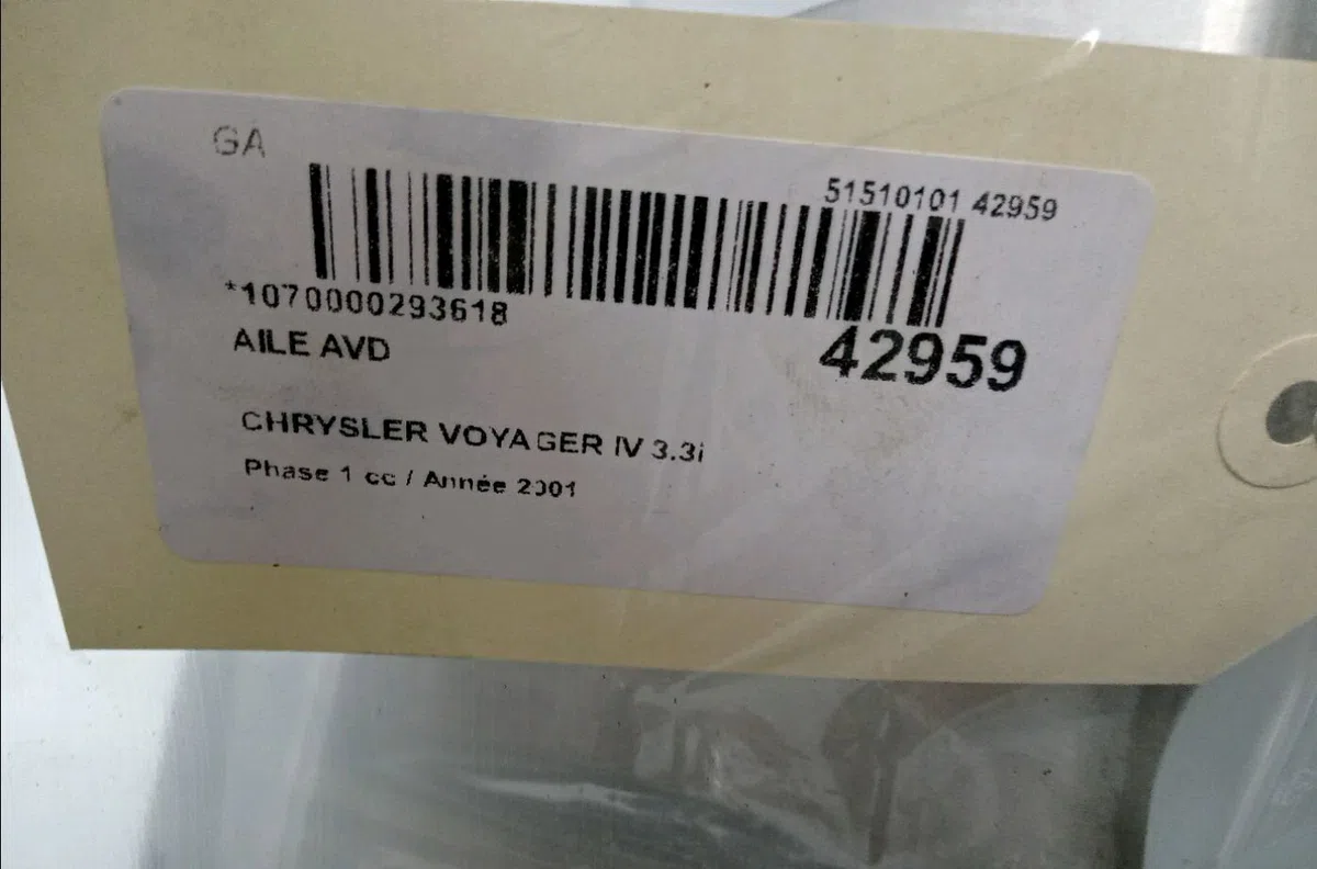 Aile avant droite CHRYSLER VOYAGER IV 2001 occasion