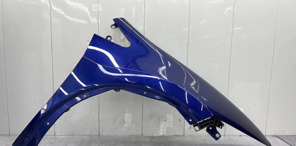 Aile avant droite HONDA CIVIC 8 PHASE 2 occasion