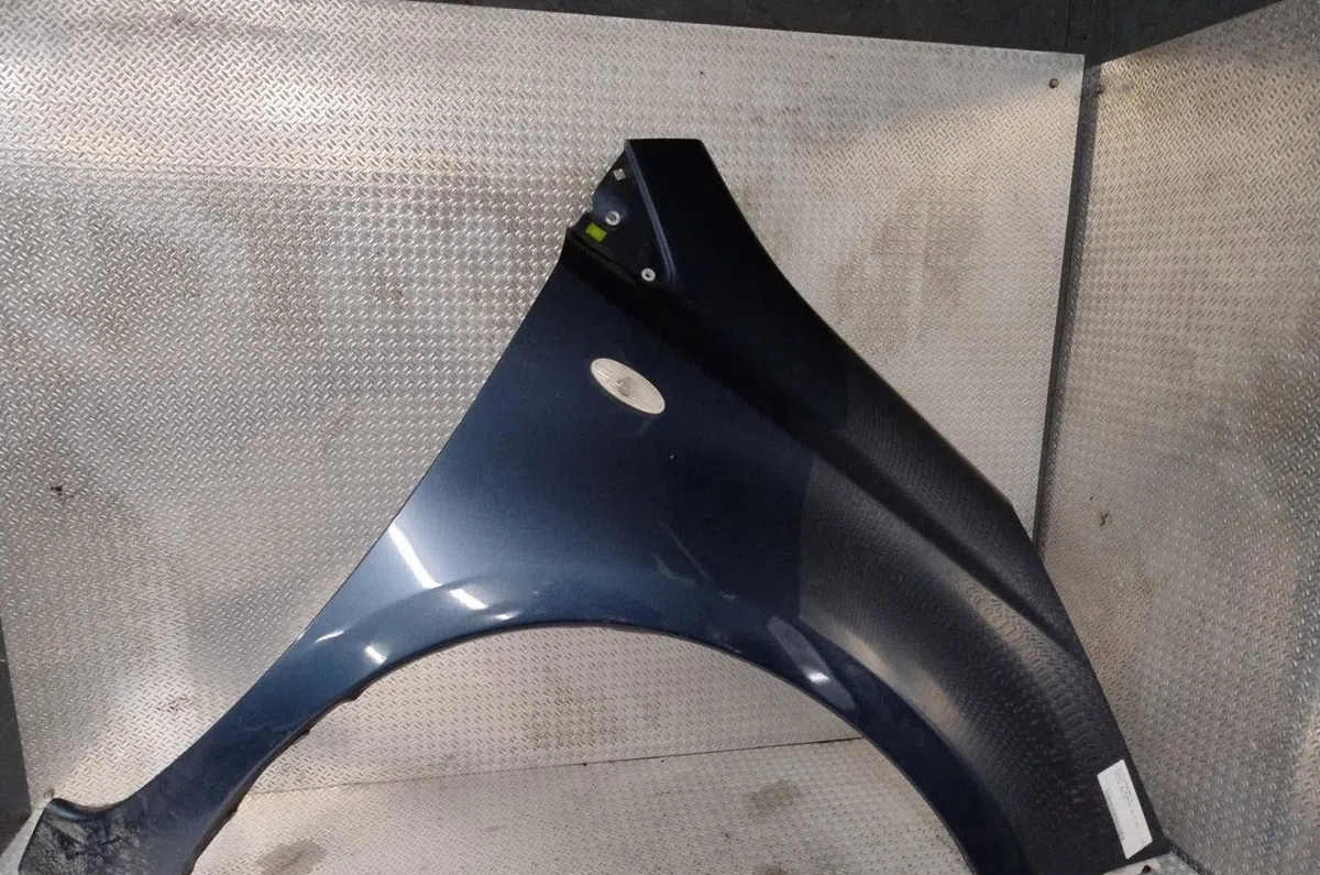 Aile avant droite Nissan NOTE (E11, NE11) 1.4 (2006-2012) occasion